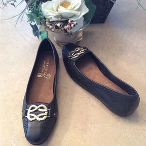 Aerosoles Women's High Bet Ballet Flats 
Size 7 .5 Medium.